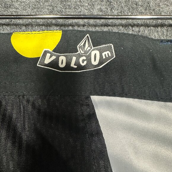 Volcom H2O Cargo Shorts Mens 34 Blue Stripe Zip Fly Pockets - Picture 5 of 9